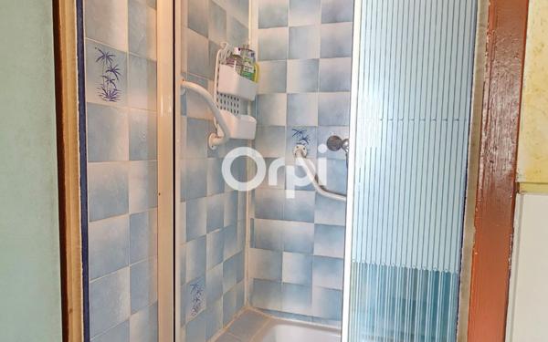 Appartement à vendre    4 pièces • 94,38 m2 Meyzieu