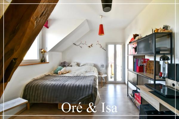Maison de charme rénovée avec prestations modernes, 4 pièces CHATEAUMEILLANT (18)