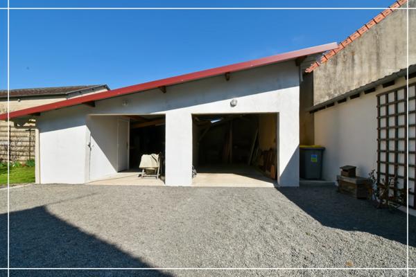 Maison de charme rénovée avec prestations modernes, 4 pièces CHATEAUMEILLANT (18)