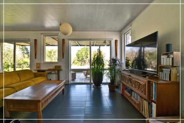 Maison de charme rénovée avec prestations modernes, 4 pièces CHATEAUMEILLANT (18)