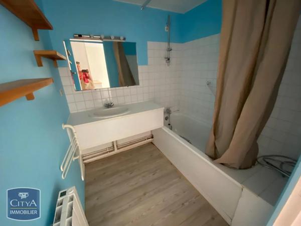 Appartement à louer 2 pièces 40.15m² Bordeaux (33000)