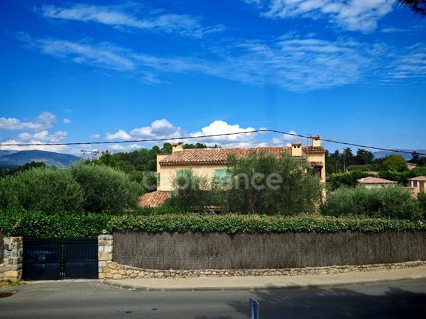 A vendre Appartement 3 pièces rénové à MONTAUROUX (83)