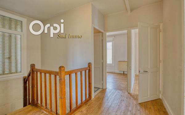 Maison à vendre    6 pièces •  Chomérac