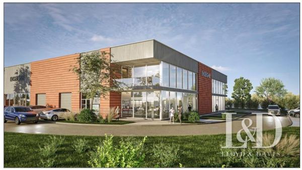 ENSEMBLE IMMOBILIER D'ACTIVITES A VENDRE