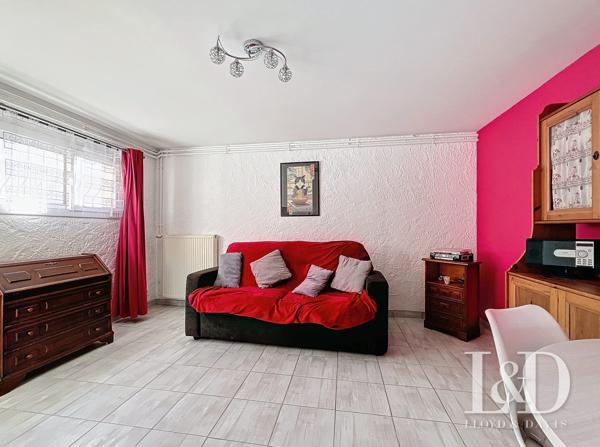 Grande maison avec piscine sur 3270m² de terrain