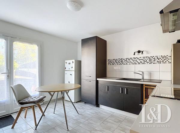 Grande maison avec piscine sur 3270m² de terrain