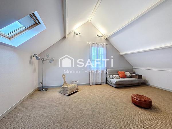 Bâtisse dans un style vigneronne 5 pièces localisée dans un environnement agréable