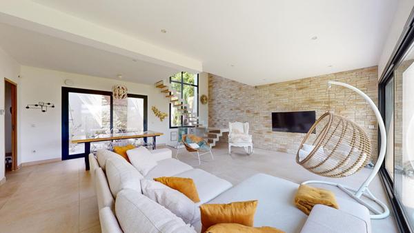 Villa moderne 7p 3ch 205 m2 + vue sur Paris