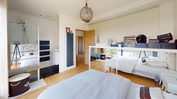 Villa moderne 7p 3ch 205 m2 + vue sur Paris