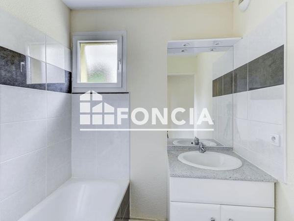 Location Appartement 3 pièces 62.42 m² - AVENUE SAINT LEON Nailloux 31560