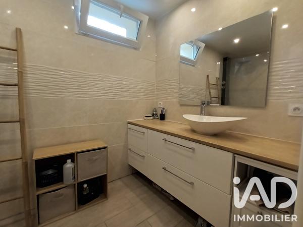 Maison à vendre 5 pièces 93 m² Roissy-en-Brie