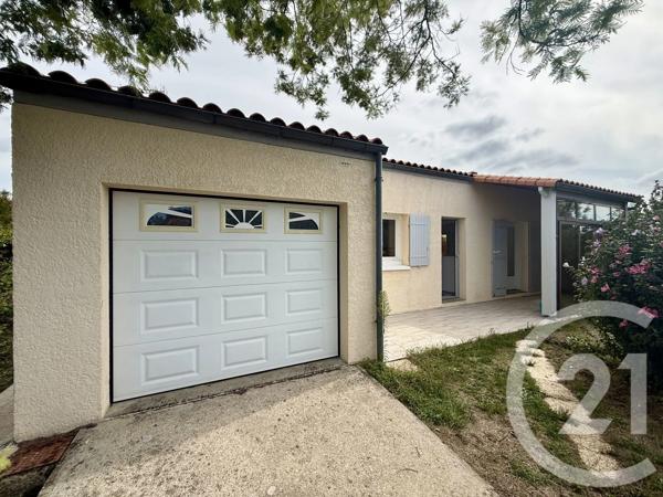 Maison à vendre  4 pièces - 88 m 2   SAUJON  - 17