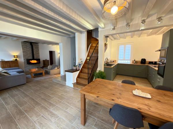 Maison 10 pièces, 337 m2