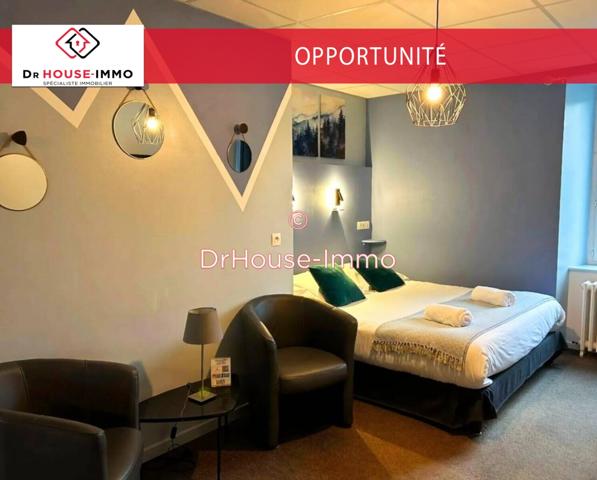 Commerce à vendre 20 pièces de 700 m²