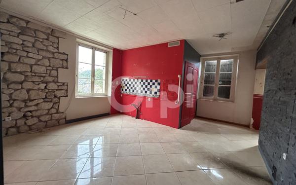 Maison à vendre    3 pièces • 85 m2 Soissons