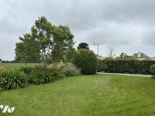 Maison de 140 m²/ 2 logements possibles/ grand garage
