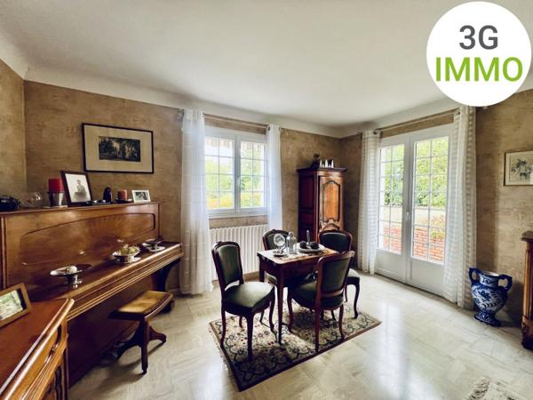 Vente / Maison d'architecte à Cholet (49300)