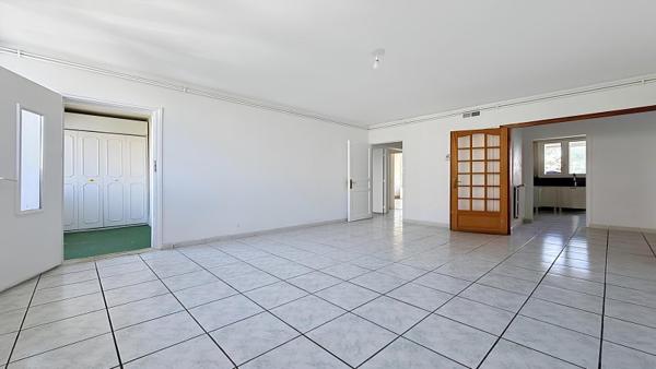 Vente / Appartement T4 à Vénissieux (69200)