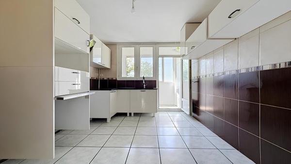 Vente / Appartement T4 à Vénissieux (69200)