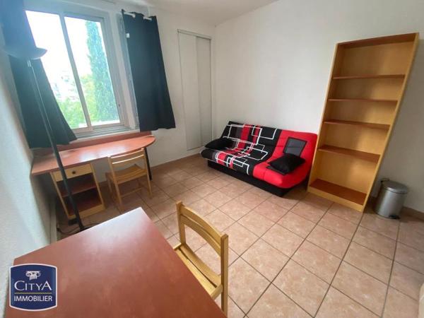 Appartement à louer 1 pièce 23m² Nîmes (30000)