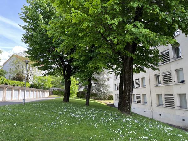 Lyon (69008) LYON 8, LA BUIRE-BATAILLE, T3 LUMINEUX, BALCON, CAVE, PARKING