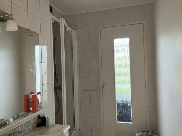 Lyon (69008) LYON 8, LA BUIRE-BATAILLE, T3 LUMINEUX, BALCON, CAVE, PARKING