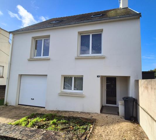 Briec (29510) Maison rénovée de 1965 de 105 m²