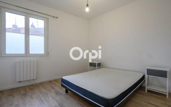 Immeuble à vendre    7 pièces • 146 m2 Armentières