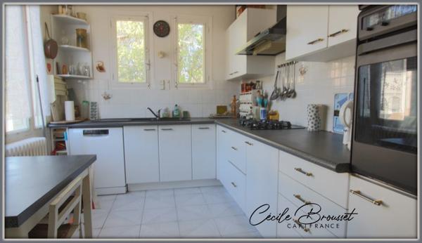 Villa 4 faces pleine de charme et de potentiel à AMELIE LES BAINS PALALDA (66)