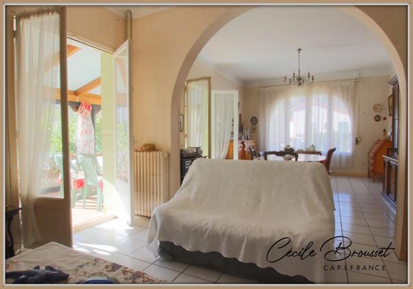 Villa 4 faces pleine de charme et de potentiel à AMELIE LES BAINS PALALDA (66)