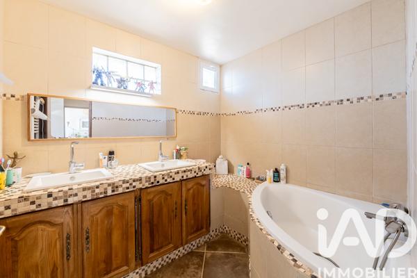 Maison à vendre 6 pièces 160 m² Les Pennes-Mirabeau