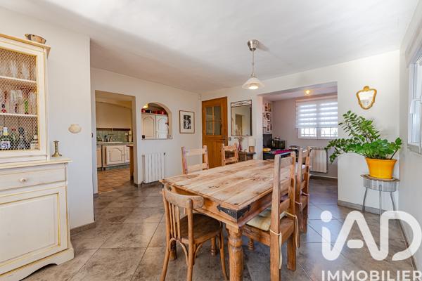 Maison à vendre 6 pièces 160 m² Les Pennes-Mirabeau