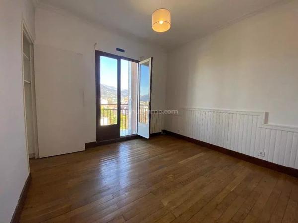 Vente Appartement 63 m2 à Fontaine