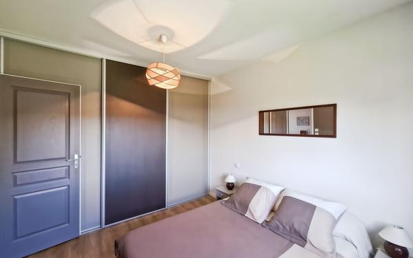 Maison à vendre    5 pièces •  Grisolles