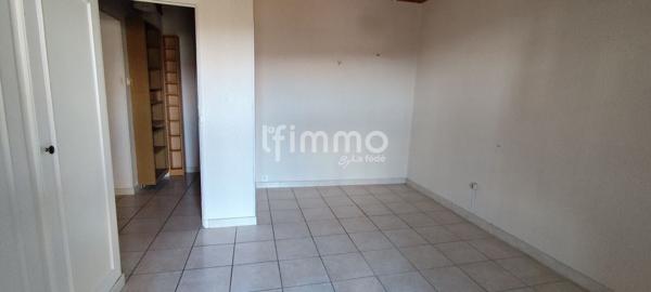 Maison de caractère 175 m² avec terrain, dépendances et vue Durance