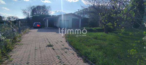 Maison de caractère 175 m² avec terrain, dépendances et vue Durance