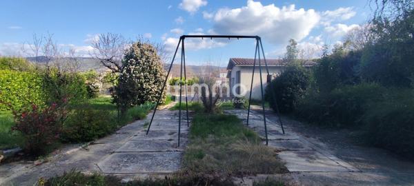 Maison de caractère 175 m² avec terrain, dépendances et vue Durance