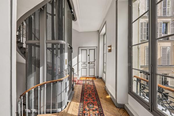 Vente Appartement de luxe Paris 8 6 Pièces 205 m²