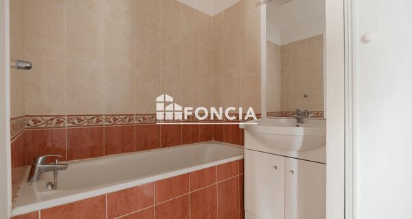 À vendre Appartement 5 pièces 104.51 m² - Corbeil-essonnes 91100