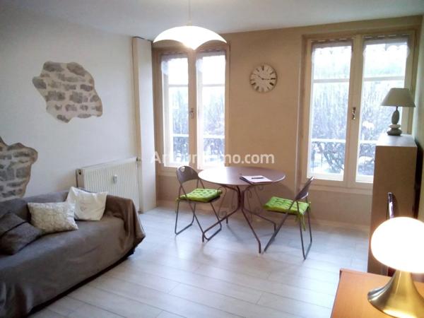 Location Appartement 1 pièces 30 m2 à Lons-le-Saunier