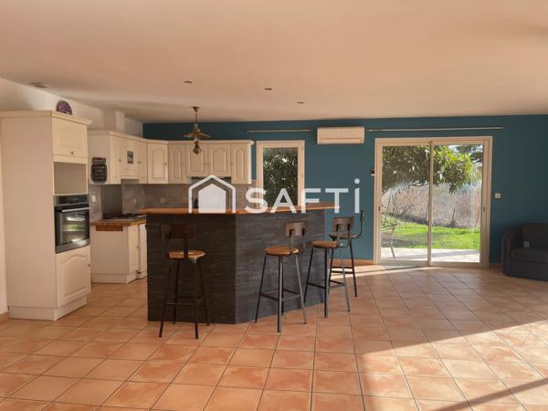 Maison familiale avec piscine et vue dégagée à 15 minutes de Montauban