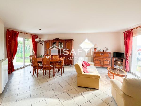 Maison 100 m2, 3 chambres à Sainte-Eulalie