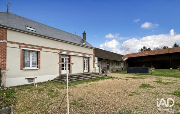 Maison à vendre 7 pièces 149 m² Courlon-sur-Yonne