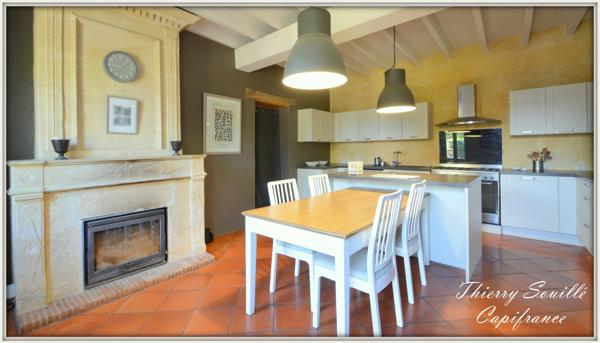 Maison en pierre, 16 pièces, 8 chambres.