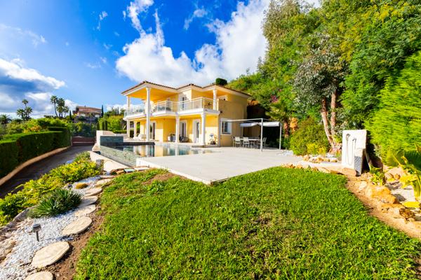 Maison Mandelieu La Napoule 6 pièce(s) vue mer imprenable