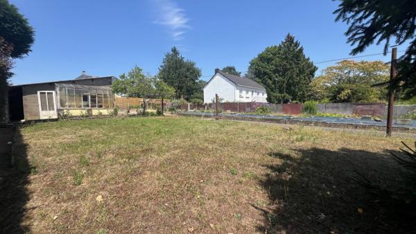 Terrain à bâtir en second rideau d'environ 800m²