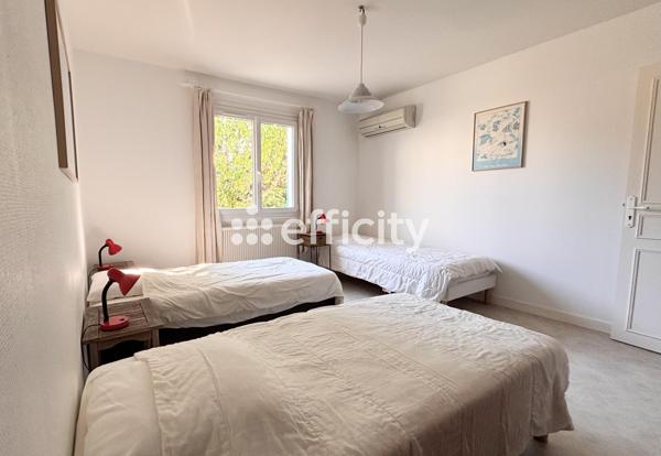 Maison
         3 pièces
        - 94 m² 399 000 € *