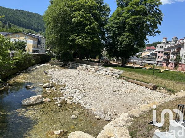 Immeuble à vendre 210 m² Hauts de Bienne