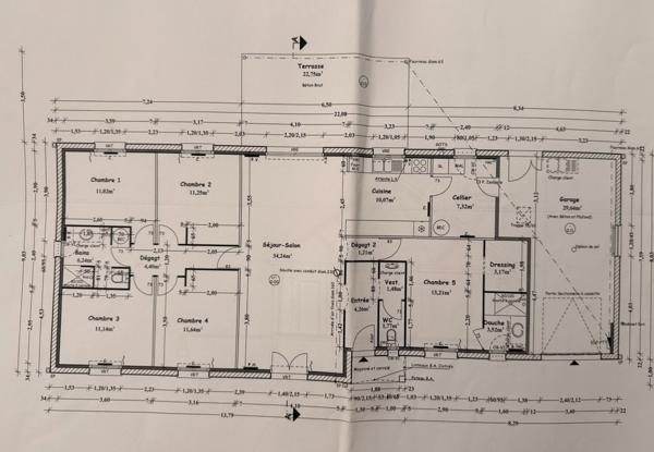 Pavillon de plain pied 136m², de 2012, 5 chambres, sur terrain de 1719m² 229 000 €