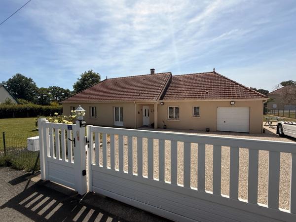 Pavillon de plain pied 136m², de 2012, 5 chambres, sur terrain de 1719m² 229 000 €